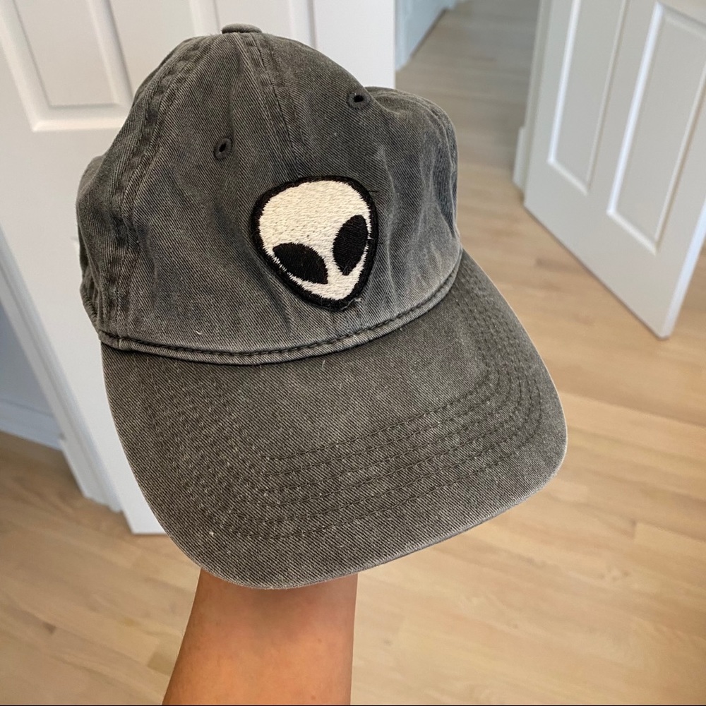 BM Alien baseball hat